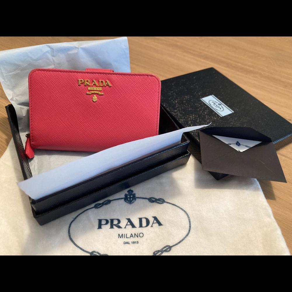 Large Pink Saffiano Leather PRADA Wallet